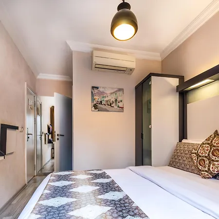 Tel Street * Istambul