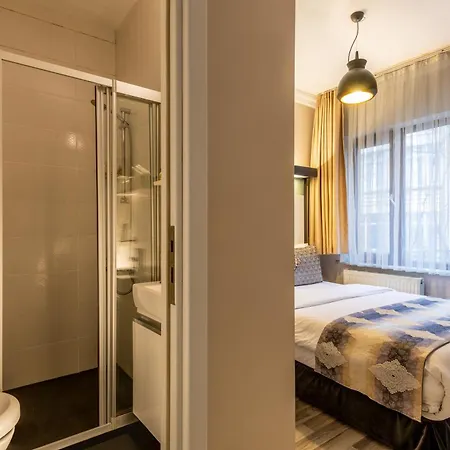Hotell Tel Street *